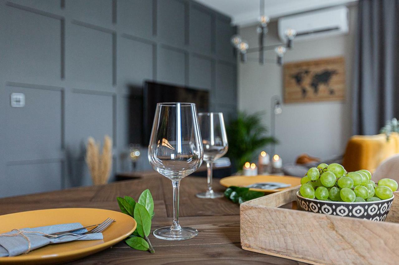 Apartamenty Flat White Obywatelska 47Ab Zielona Gora  Ngoại thất bức ảnh